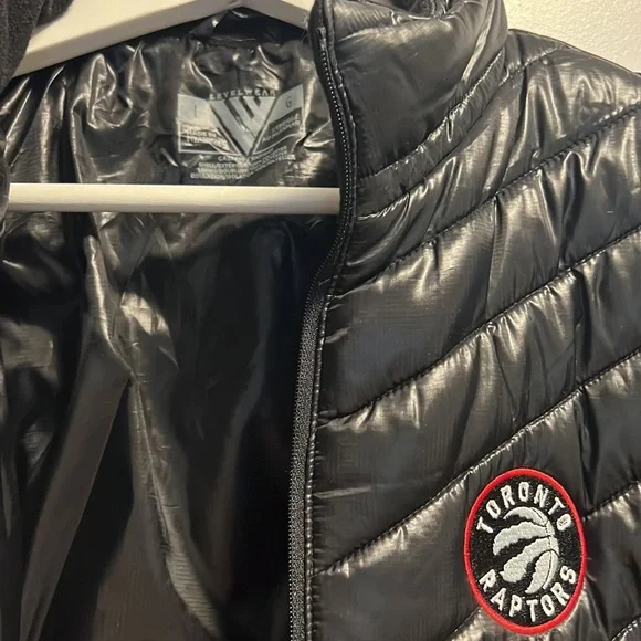 Toronto Raptors Jacket - Picture 2 of 3